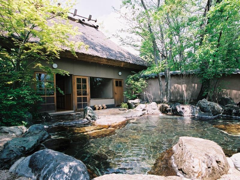 Yufuin Sanso Warabino Hotel Buitenkant foto